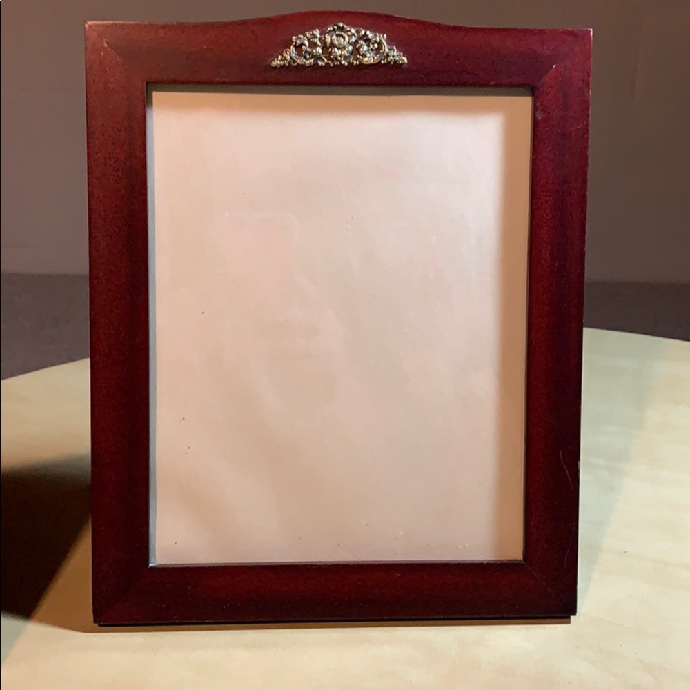 Picture frames - Picture 2 of 3
